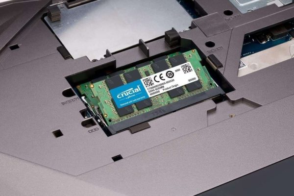 Crucial 4GB DDR4-2666 SODIMM 512Mx64 CL19 Notebook Memory - CT4G4SFS8266