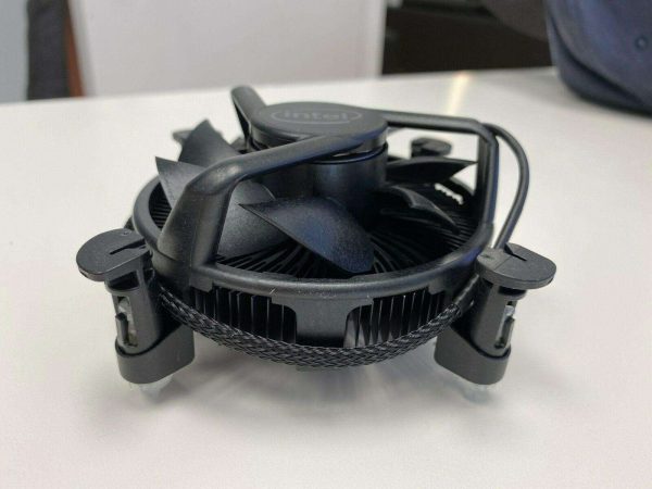 Intel K69237-001/E97379-001/E97378-001 LGA 1200/115X PWM Aluminum Stock Cooler Fan(All-Black) from i9-10900