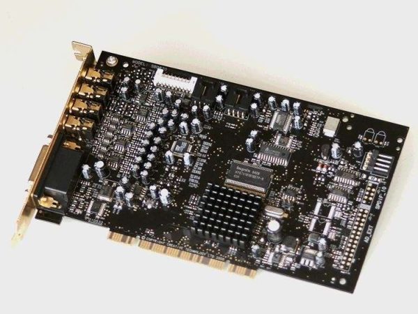 Creative X-Fi SB0670 High Quality PCI Sound Cards DTS Decoding Music Movie Games Original Desktop Computer Sound Card - HP + Mic