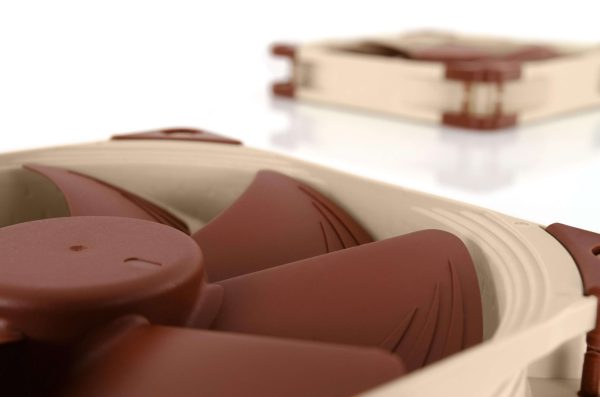 Noctua NF-A14 PWM, Premium Quiet Fan, 4-Pin (140mm, Brown)