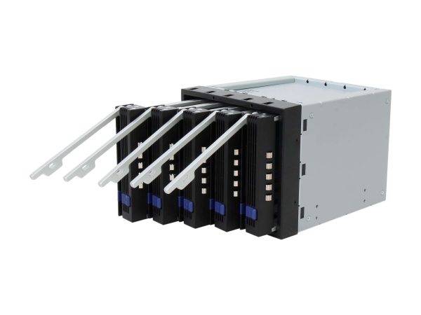 FatCage MB155SP-B 5x3.5" in 3x5.25" Hot Swap SATA HDD Cage